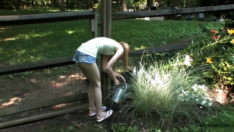 Skinny Teen Girl Masturbates Outdoor