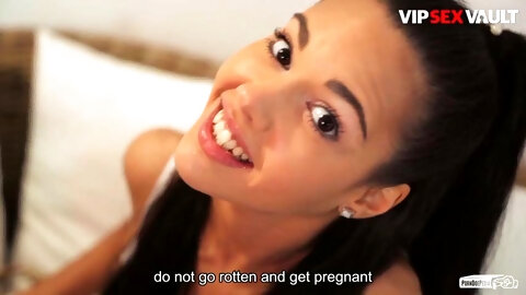 VIP SEX VAULT - Spanish Beauty Apolonia Lapiedra Gives A Tutorial On How To Have A Safe Hot First Time