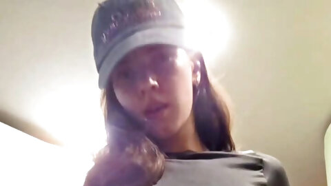 Sexy Moment: The art of undressing