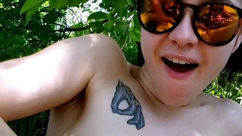 Jamie Valentine amateur teen with big tit