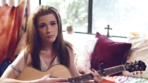 Hardcore Pounding And Creampie