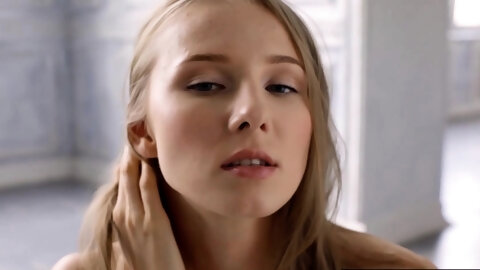 Petite Russian reveals her flexible body
