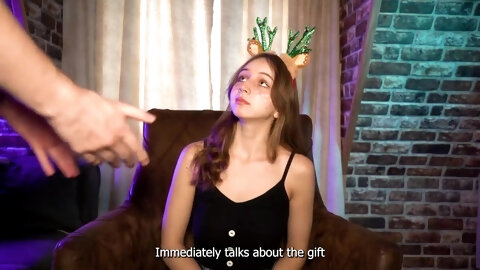 Petite Teen Gets a Creampie - Amateur Porn