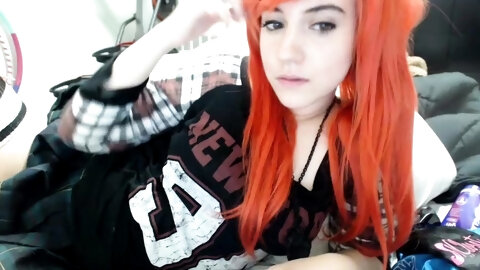 Petite amateur redheaded teen pisses and sucks cock